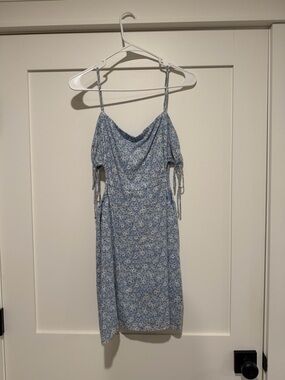 Abercrombie & Fitch Light Blue Floral Midi Dress